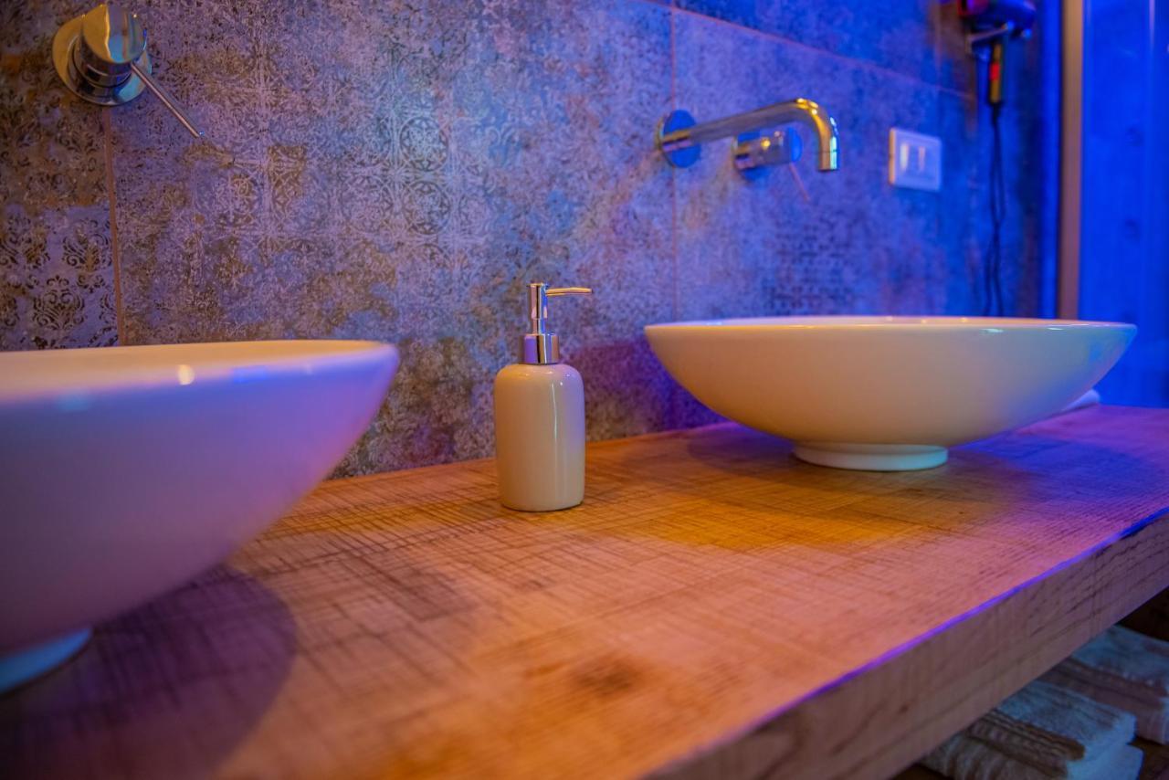 Artemide "Corte Segreta" B&B Suite Spa San Cipriano Picentino Luaran gambar