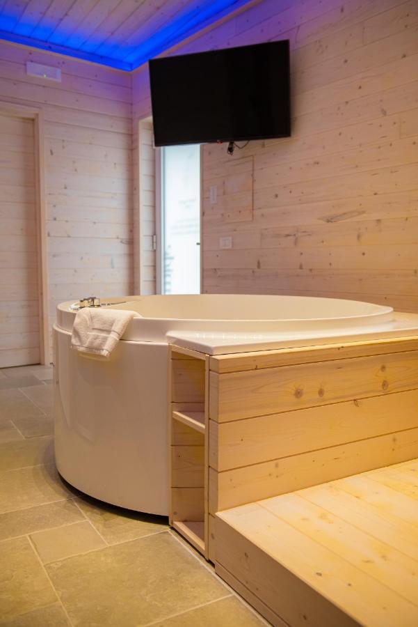 Artemide "Corte Segreta" B&B Suite Spa San Cipriano Picentino Luaran gambar