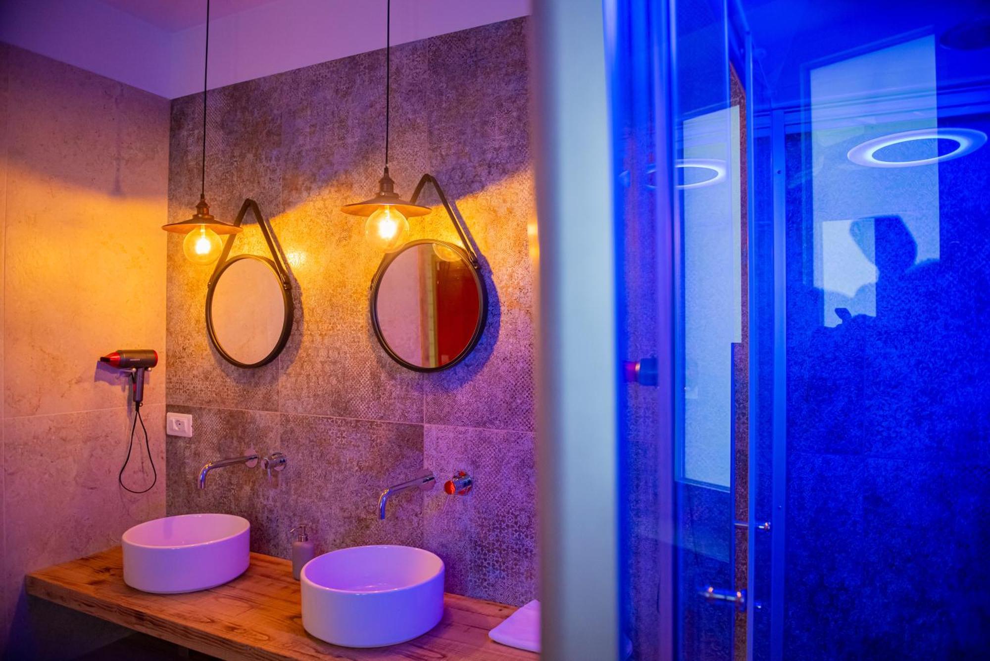 Artemide "Corte Segreta" B&B Suite Spa San Cipriano Picentino Luaran gambar